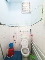 Bedok North Street 3 (D16), Shop House #453380991